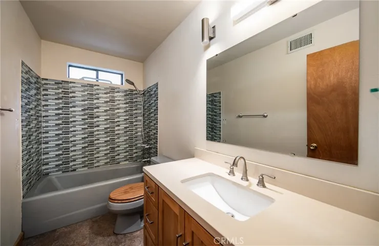 6392 Spruce Avenue, Angelus Oaks, California 92305
