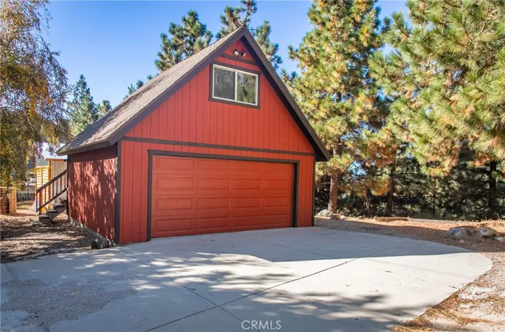 6392 Spruce Avenue, Angelus Oaks, California 92305