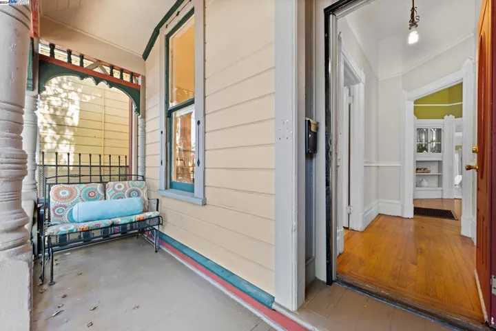 1742 12th Ave, Oakland, California 94606