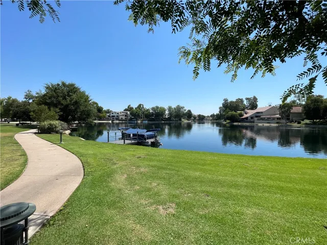 4762 Park Granada 268, Calabasas, California 91302