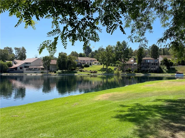 4762 Park Granada 268, Calabasas, California 91302