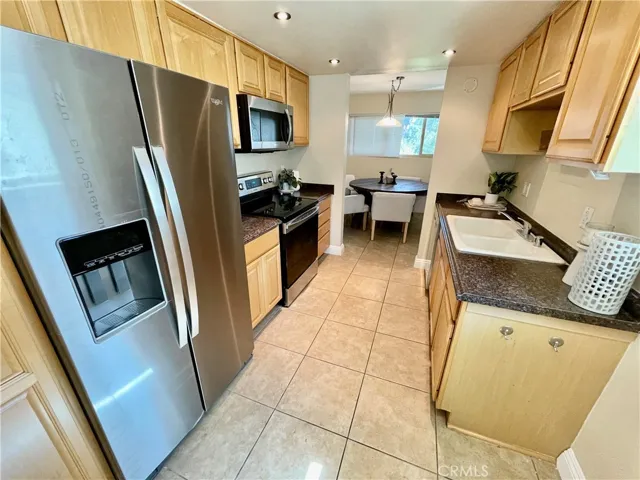 4762 Park Granada 268, Calabasas, California 91302
