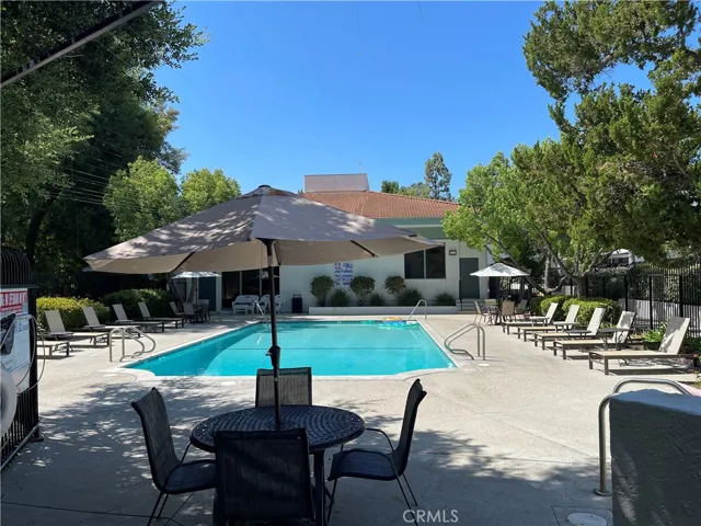 4762 Park Granada 268, Calabasas, California 91302