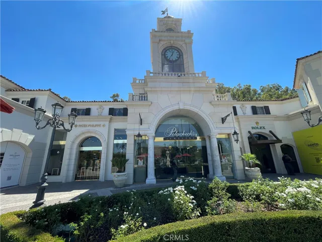 4762 Park Granada 268, Calabasas, California 91302