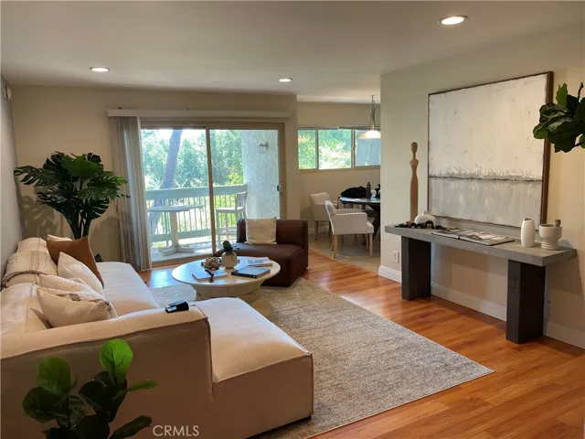 4762 Park Granada 268, Calabasas, California 91302