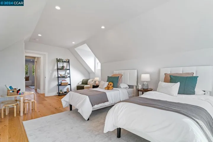 241 Paris St, San Francisco, California 94112