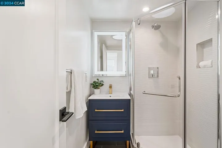 241 Paris St, San Francisco, California 94112