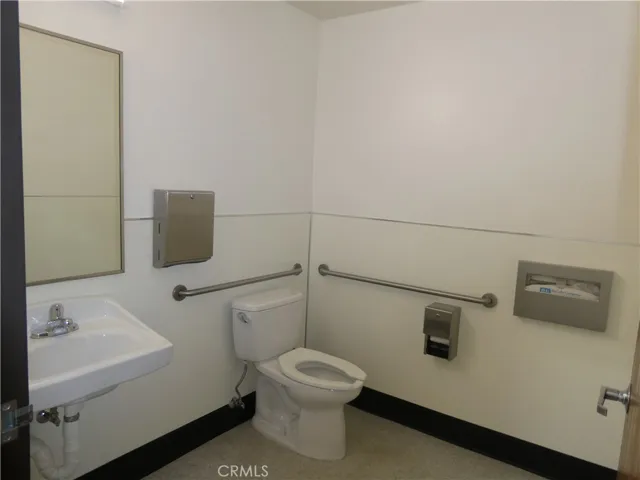 787 W Woodbury Road, Altadena, California 91001