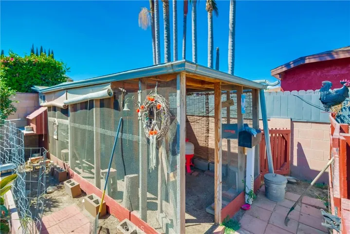 9243 Walnut Street, Bellflower, California 90706