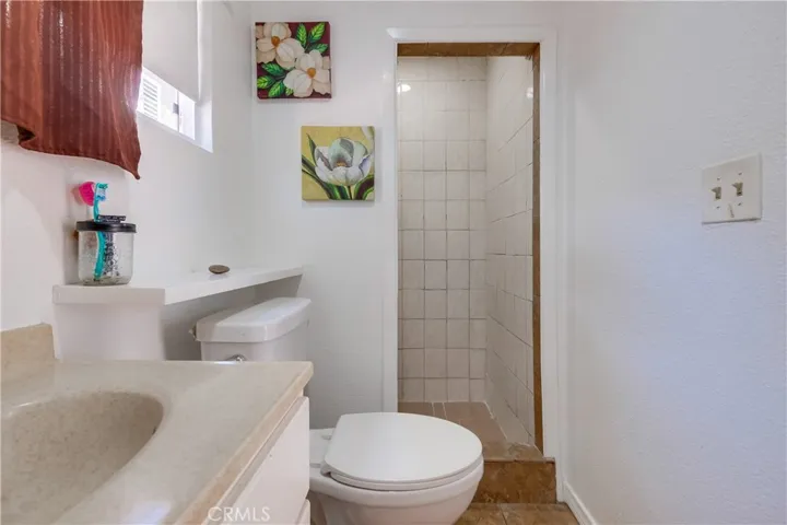 9243 Walnut Street, Bellflower, California 90706