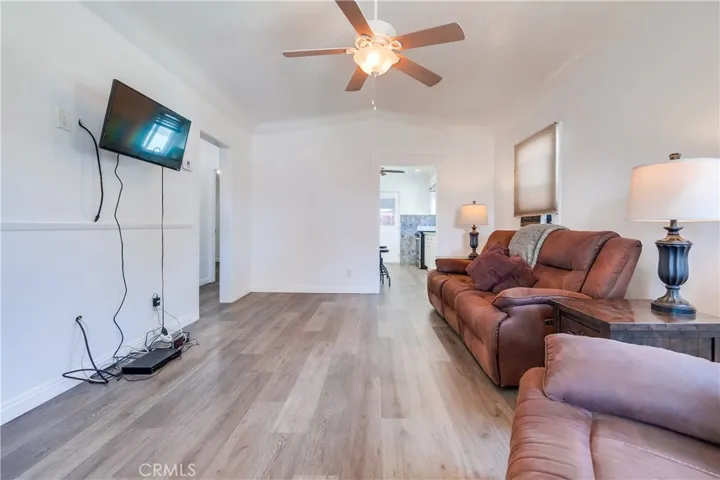 9243 Walnut Street, Bellflower, California 90706