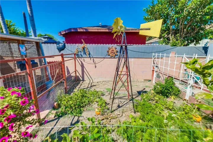 9243 Walnut Street, Bellflower, California 90706