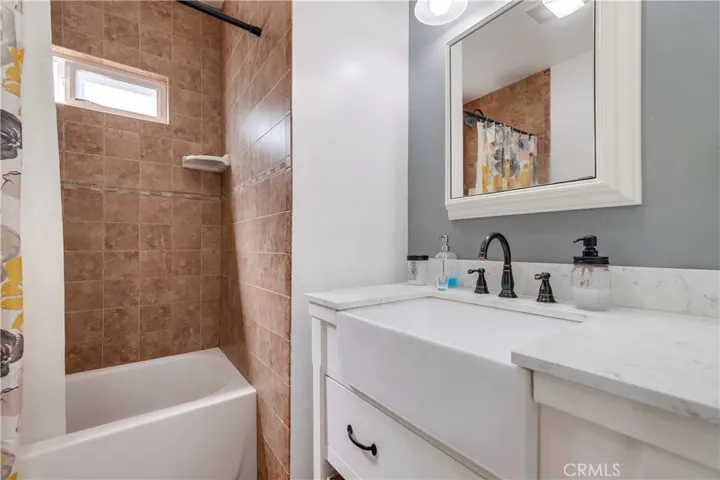 9243 Walnut Street, Bellflower, California 90706
