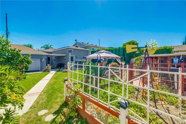 9243 Walnut Street, Bellflower, California 90706