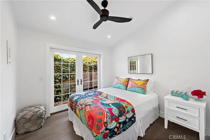 156 Pearl Street, Laguna Beach, California 92651