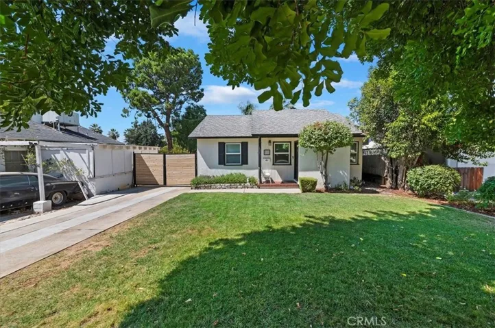 618 North Place, Redlands, California 92373