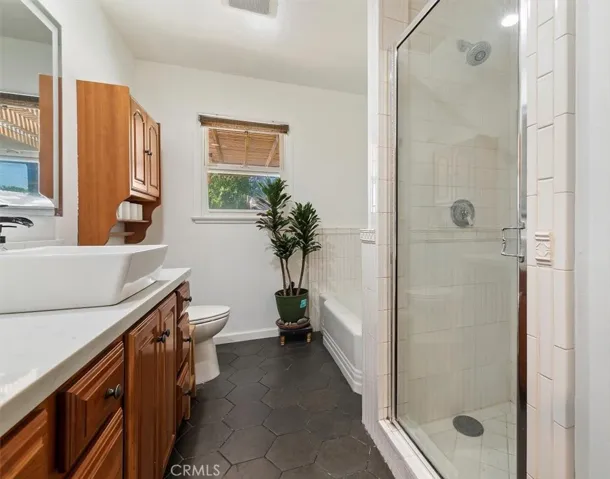 618 North Place, Redlands, California 92373