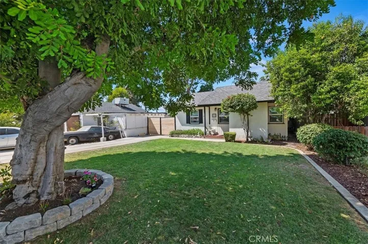 618 North Place, Redlands, California 92373