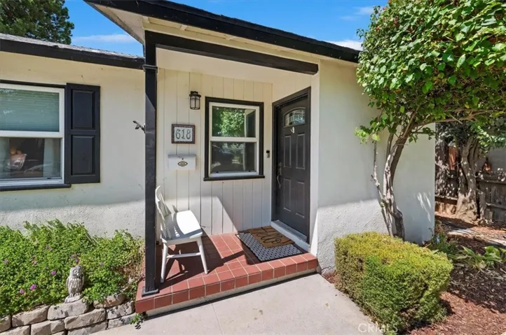 618 North Place, Redlands, California 92373