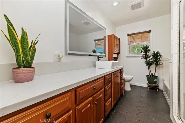 618 North Place, Redlands, California 92373