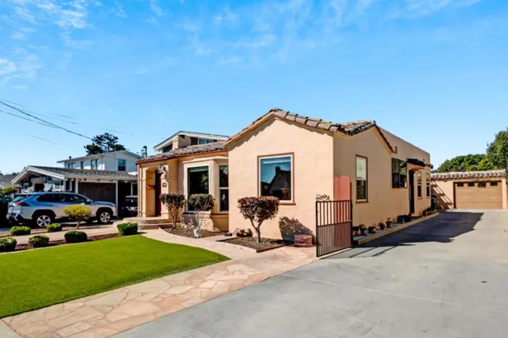 133 Willow Street, Salinas, California 93901