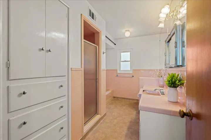 812 S Monroe Street, San Jose, California 95128