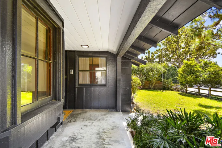 4270 Madison Avenue, Culver City, California 90232