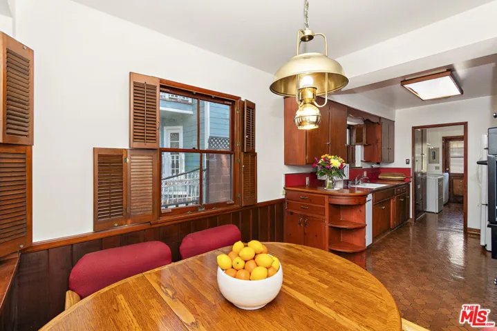 4270 Madison Avenue, Culver City, California 90232