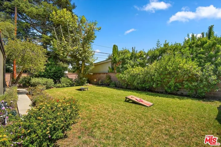4270 Madison Avenue, Culver City, California 90232