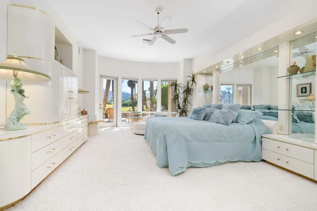 42-web-or-mls-JKSpyglass-10-2023-42 42-web-or-mls-JKSpyglass-10-2023-42