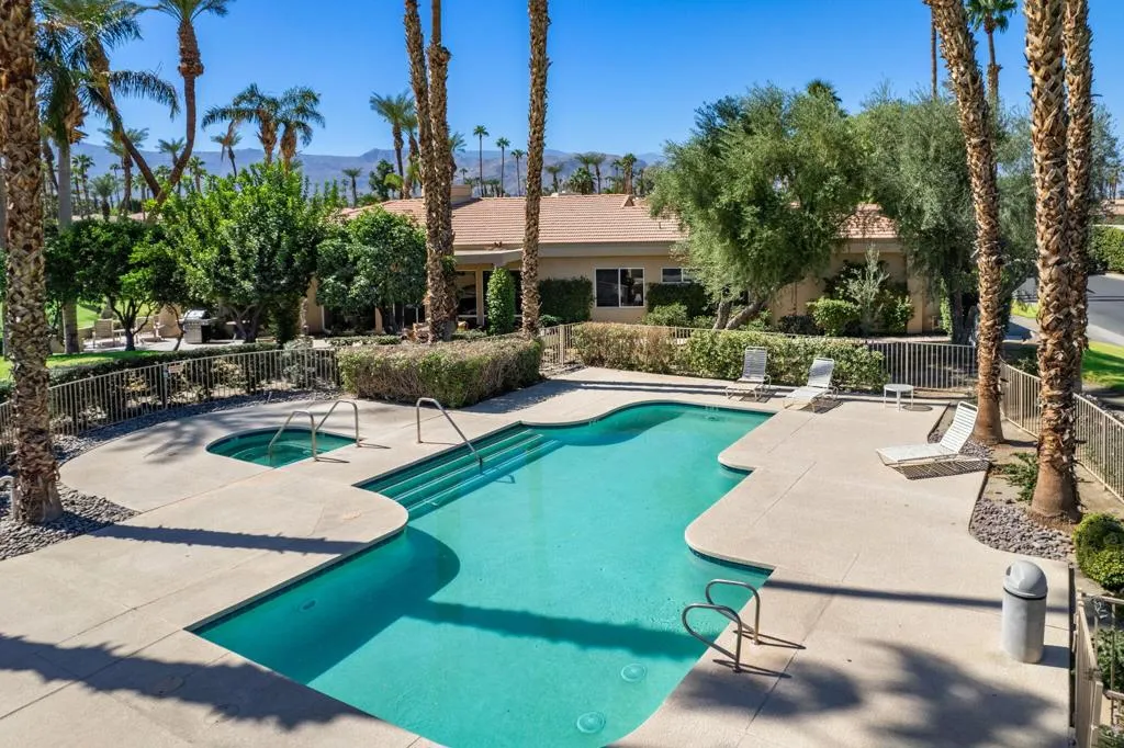 6-web-or-mls-JKSpyglass-10-2023-6 6-web-or-mls-JKSpyglass-10-2023-6