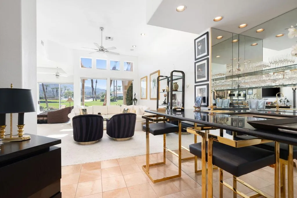 25-web-or-mls-JKSpyglass-10-2023-25 25-web-or-mls-JKSpyglass-10-2023-25