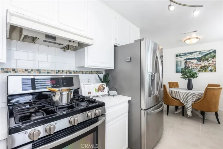 220 S Prospect Avenue 4, Redondo Beach, California 90277