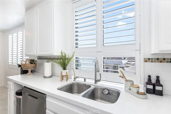 220 S Prospect Avenue 4, Redondo Beach, California 90277