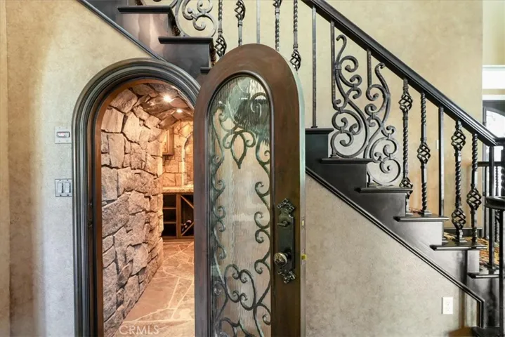 Entrance to wine​​‌​​​​‌​​‌‌​​‌​​​‌‌​​​‌​​‌‌​​‌‌​​‌‌​​​​ cellar
