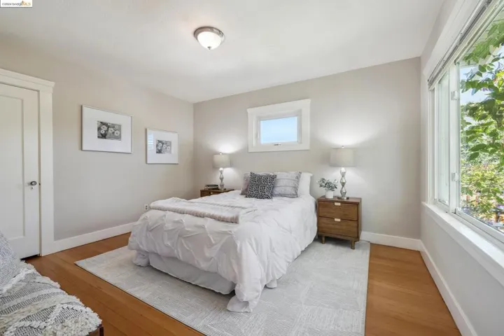 300 Harlan St, San Leandro, California 94577-5874