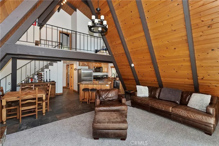 27488 Cedarwood Court, Lake Arrowhead, California 92352
