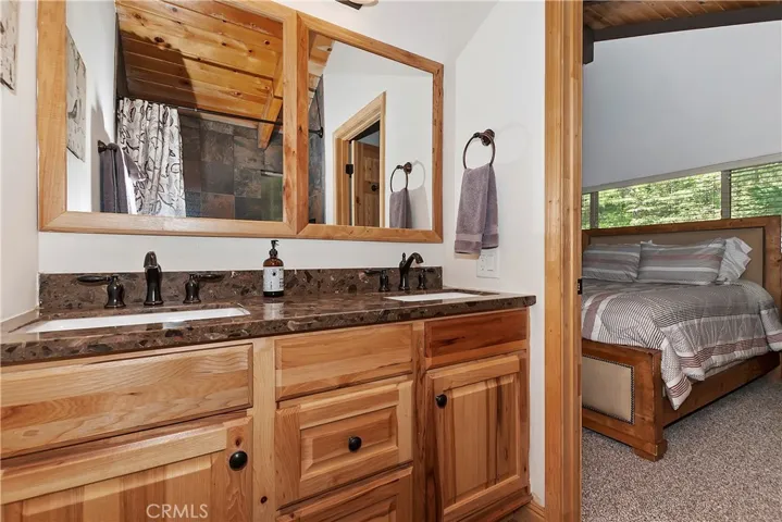 27488 Cedarwood Court, Lake Arrowhead, California 92352