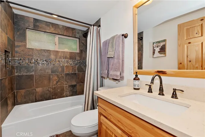 27488 Cedarwood Court, Lake Arrowhead, California 92352