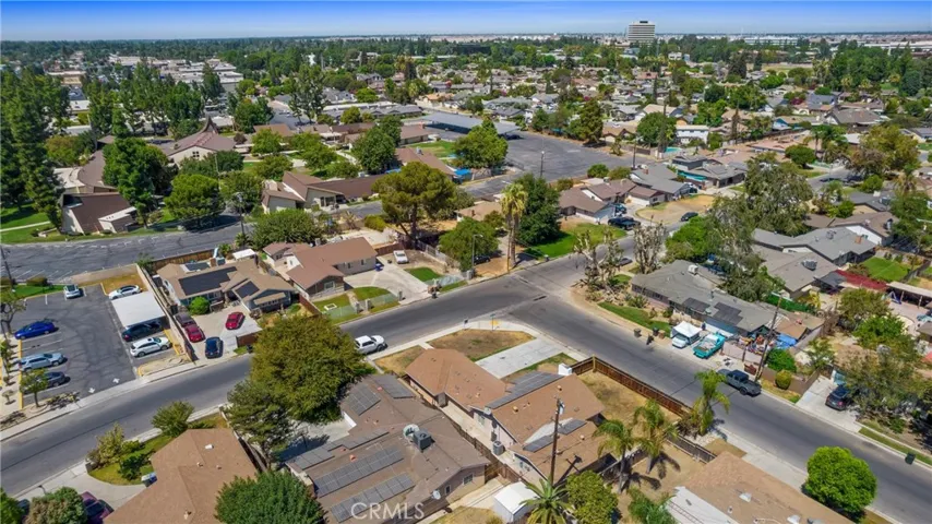 18 N Mcdonald Way, Bakersfield, California 93309