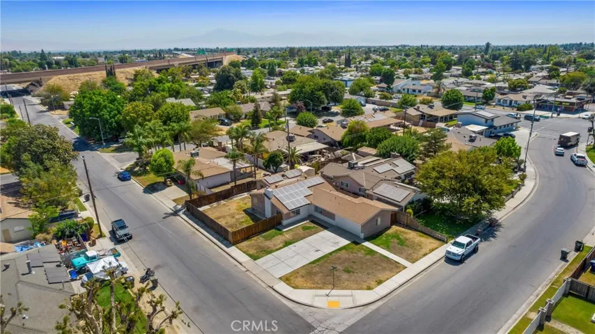 18 N Mcdonald Way, Bakersfield, California 93309