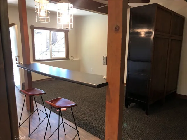 350 Ca-173, Lake Arrowhead, California 92352