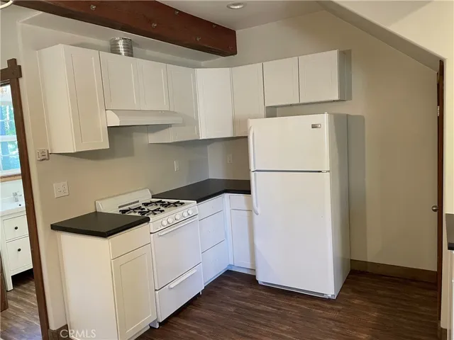 350 Ca-173, Lake Arrowhead, California 92352