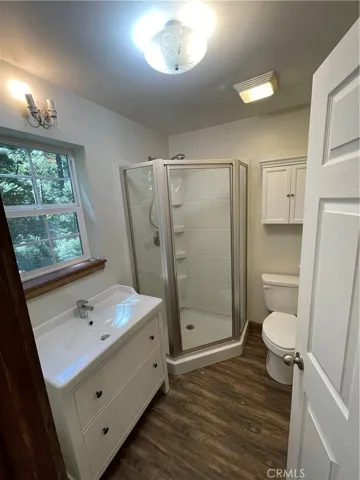 350 Ca-173, Lake Arrowhead, California 92352