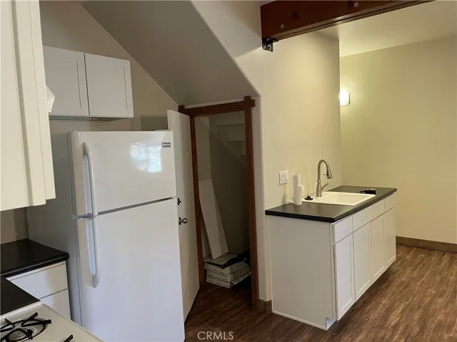 350 Ca-173, Lake Arrowhead, California 92352