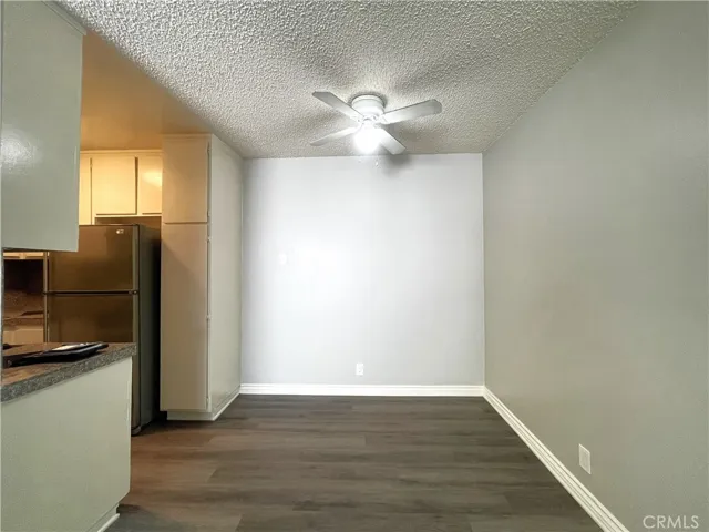 13717 Chadron Avenue 25, Hawthorne, California 90250