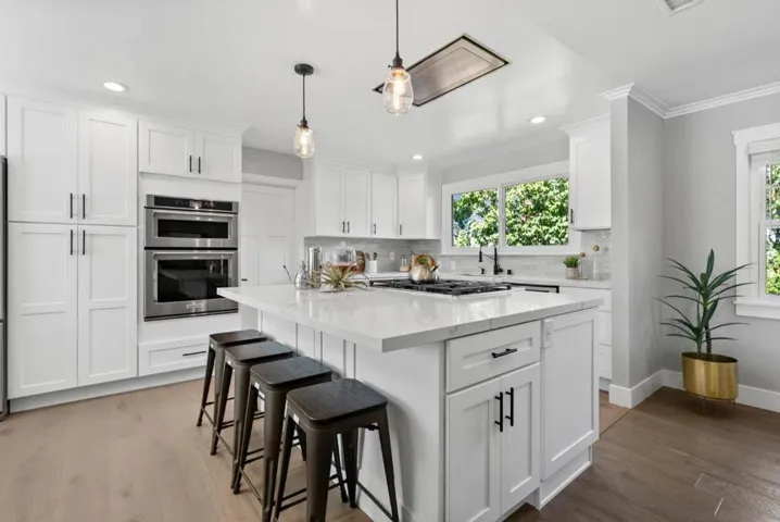 3521 Orinda Drive, San Mateo, California 94403