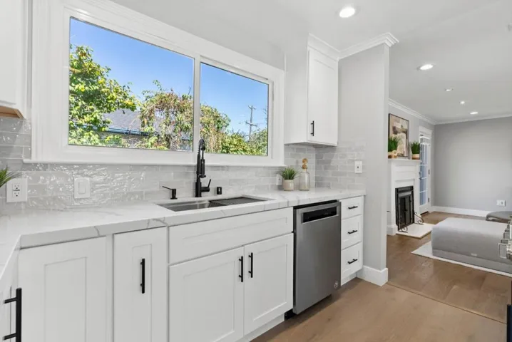 3521 Orinda Drive, San Mateo, California 94403