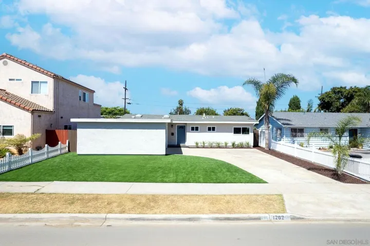 1282 Atwater, San Diego, California 92154