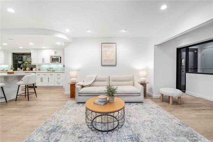 212 Rivo Alto Canal, Long Beach, California 90803